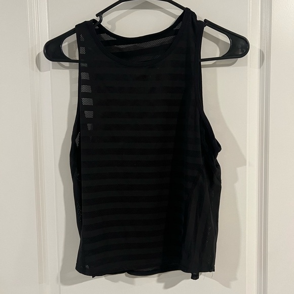Lululemon Off and Running Tank Size 6 Black - Picture 3 of 8